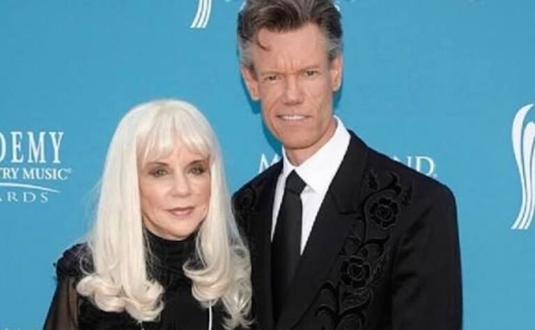 Age of Randy Travis Wife: Mary Davis’ Age, Love Story, and Life Beside the Country Legend